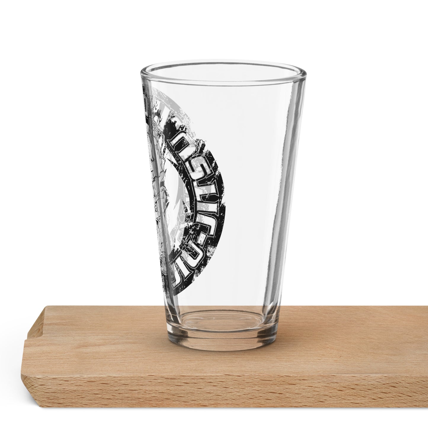 Shaker pint glass